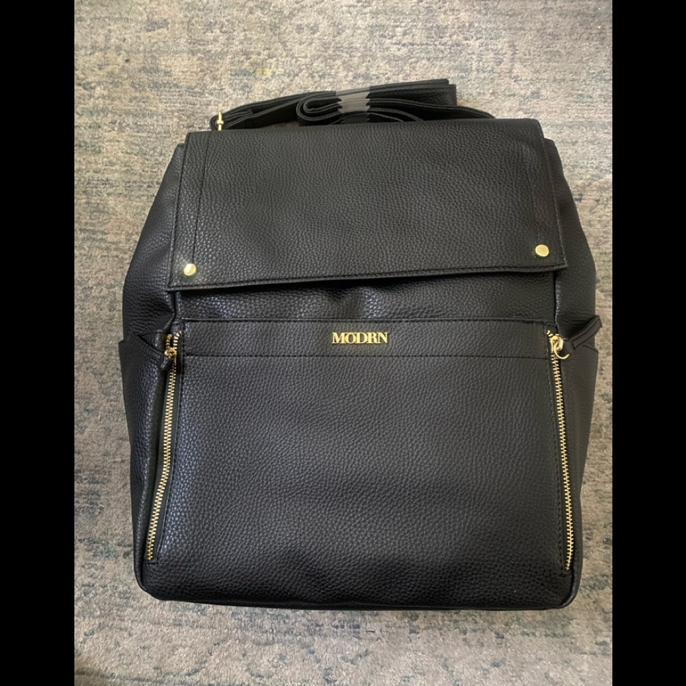 Modrn Diaper bag/backpack